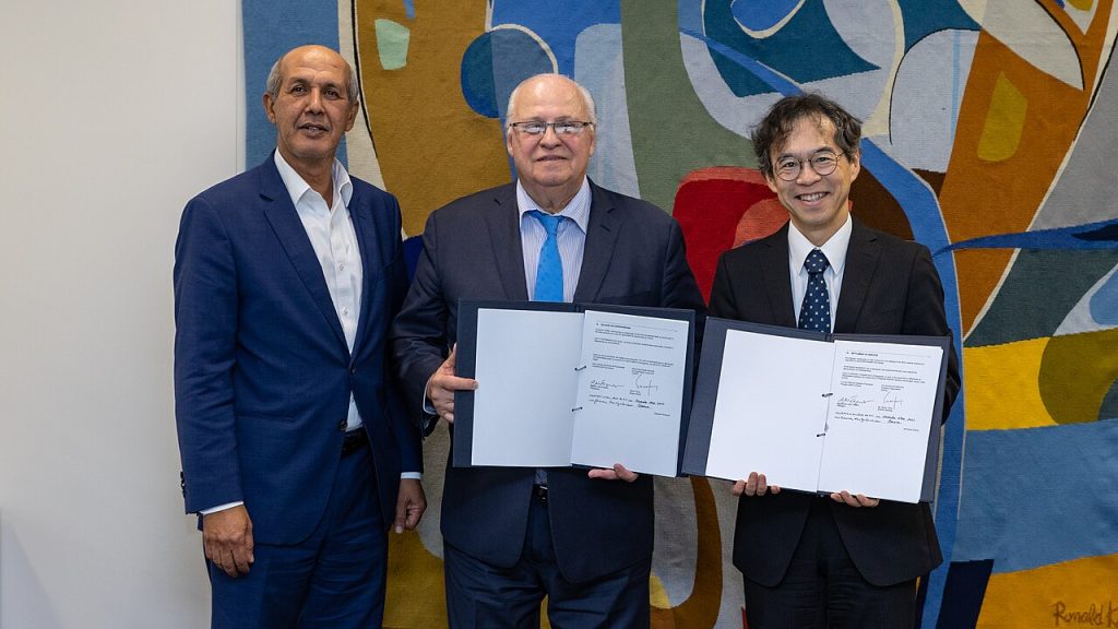 enseigne entreprise registre